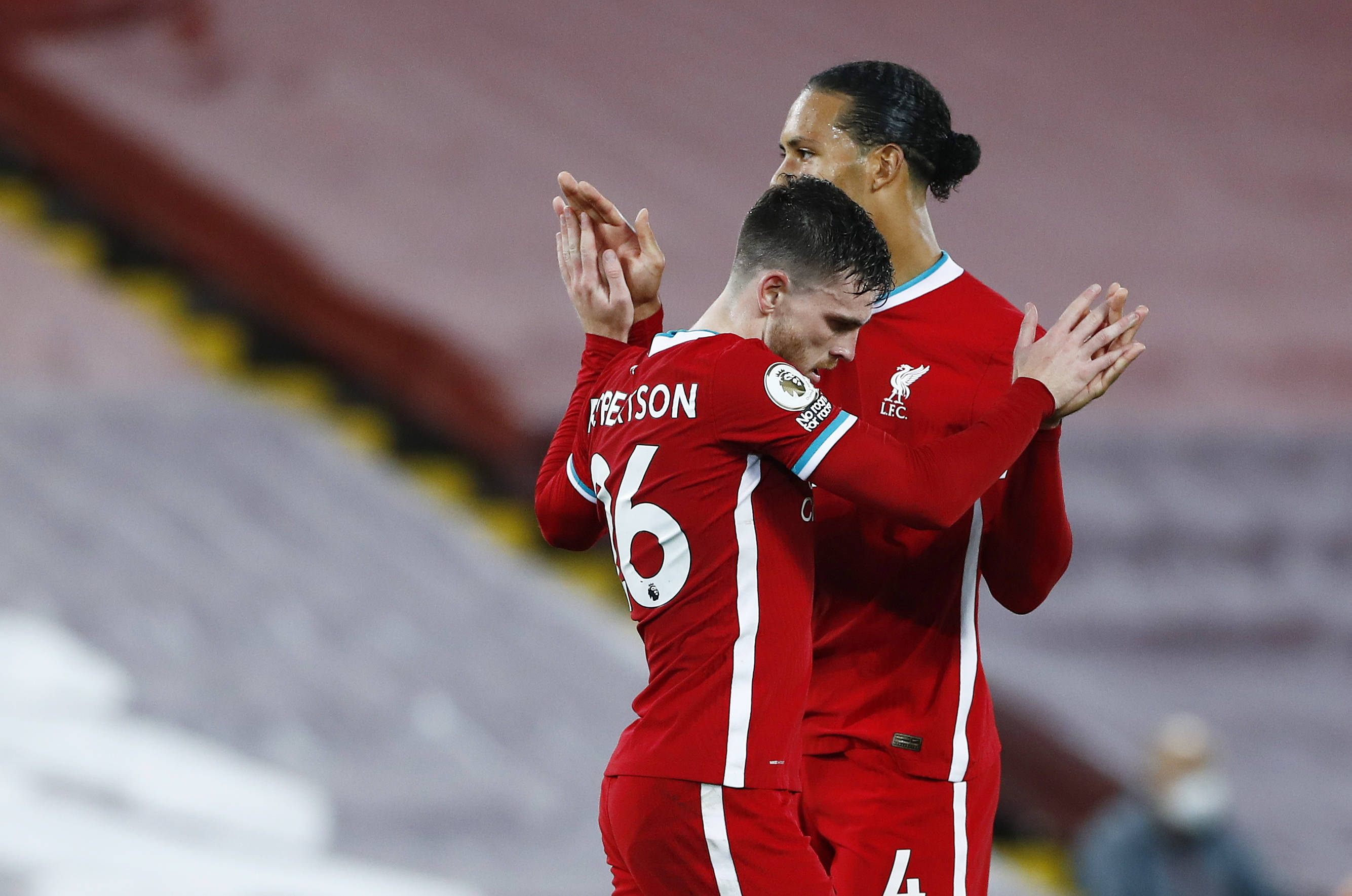 天空：阿森纳仍与葡体拉扯基础费用，他们也调查了其他目标.