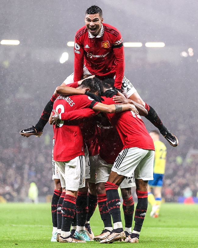 在仔细斟酌 在仔细斟酌